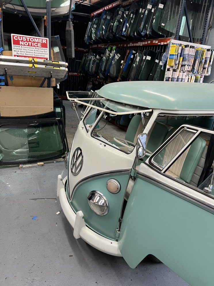 VW Minibus Glass Service